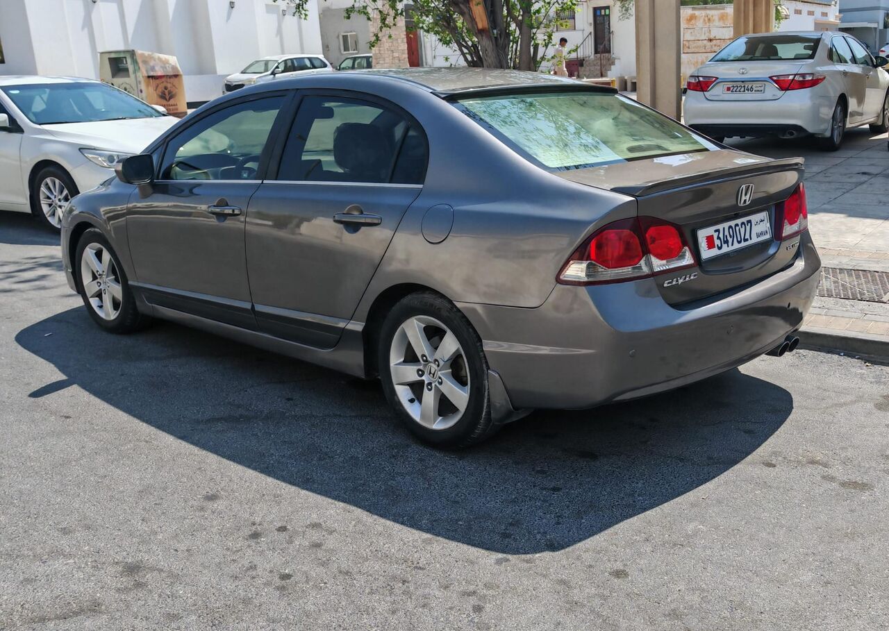 Riffa, Vehicles, Cars & Trucks , BHD 1400,  Honda Civic,  2009,  Automatic,  250 KM,  Good Condition
