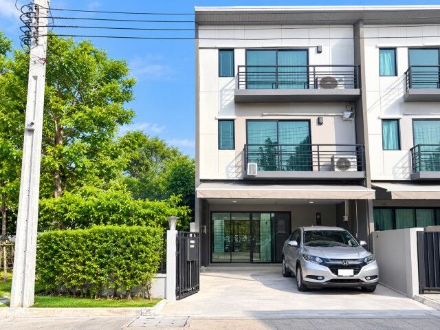 Bangkok, Villas, THB 24998,  26 Sq. Feet,  ทาวน์โฮม 3 ชั้น หลังมุม 3นอน 3น้ำ  26ตร.วา. 145ต