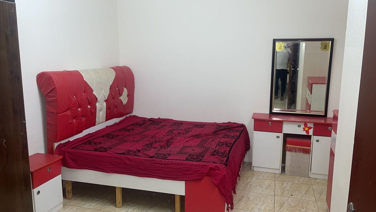 Al Khalidiyah, Bedspace For Rent, SAR 1000/month,  600 Sq. Meter,  Executive Bachelor Flat