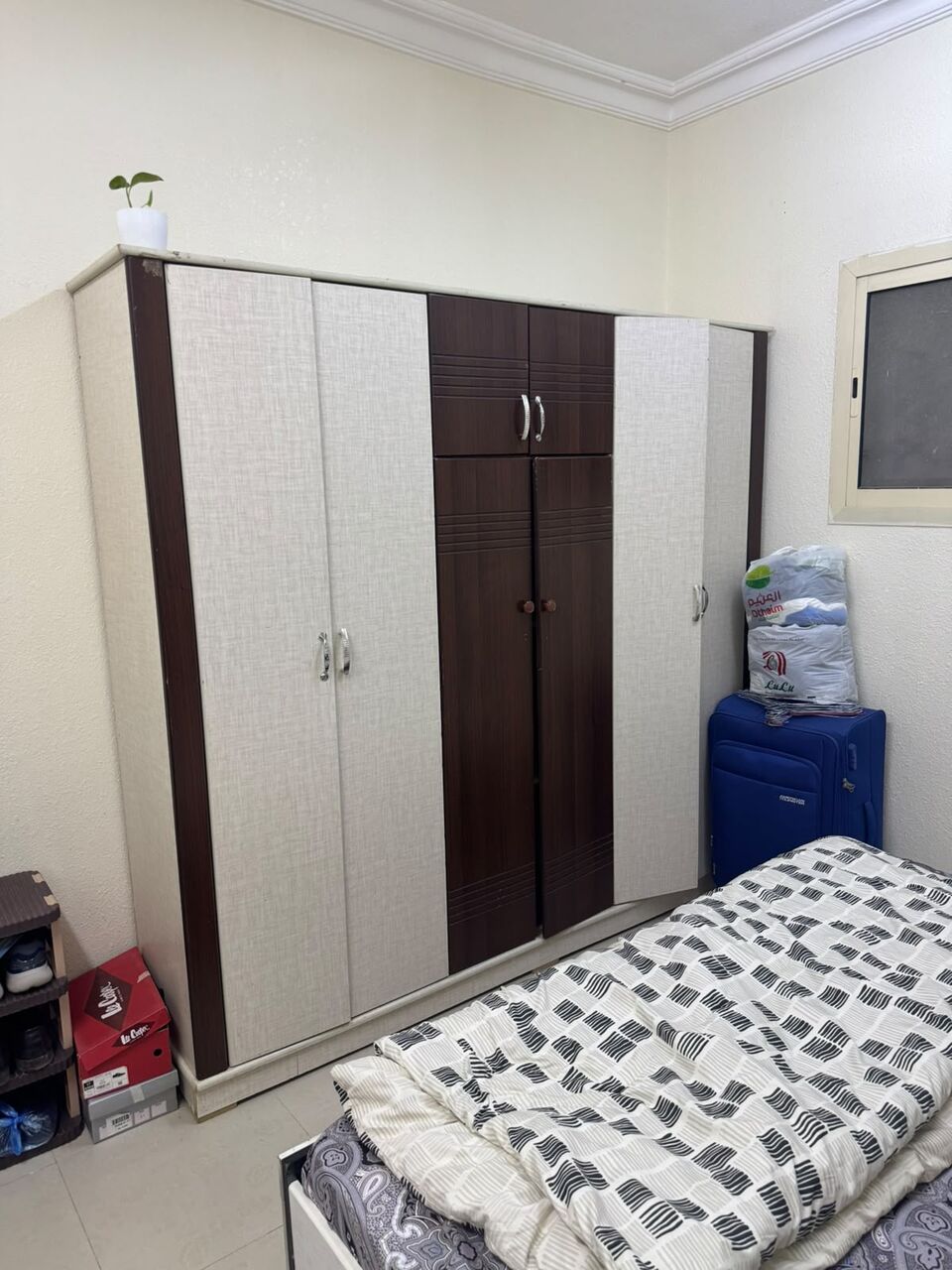 Riyadh, Rooms for Rent, SAR 1000/month,  Furnished,  Furnished Room In Family Flat