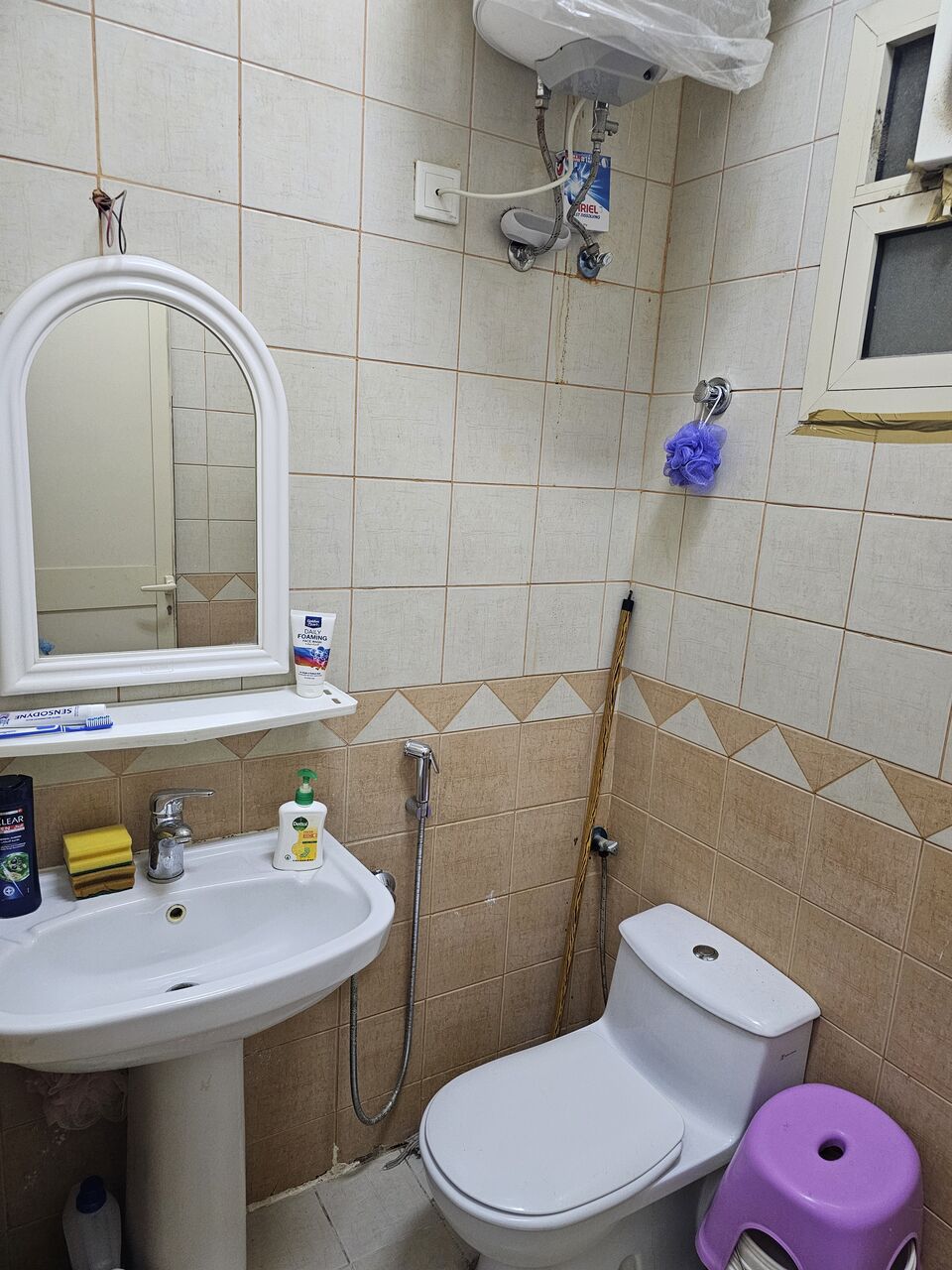 Riyadh, Rooms for Rent, SAR 1000/month,  Furnished,  Furnished Room In Family Flat