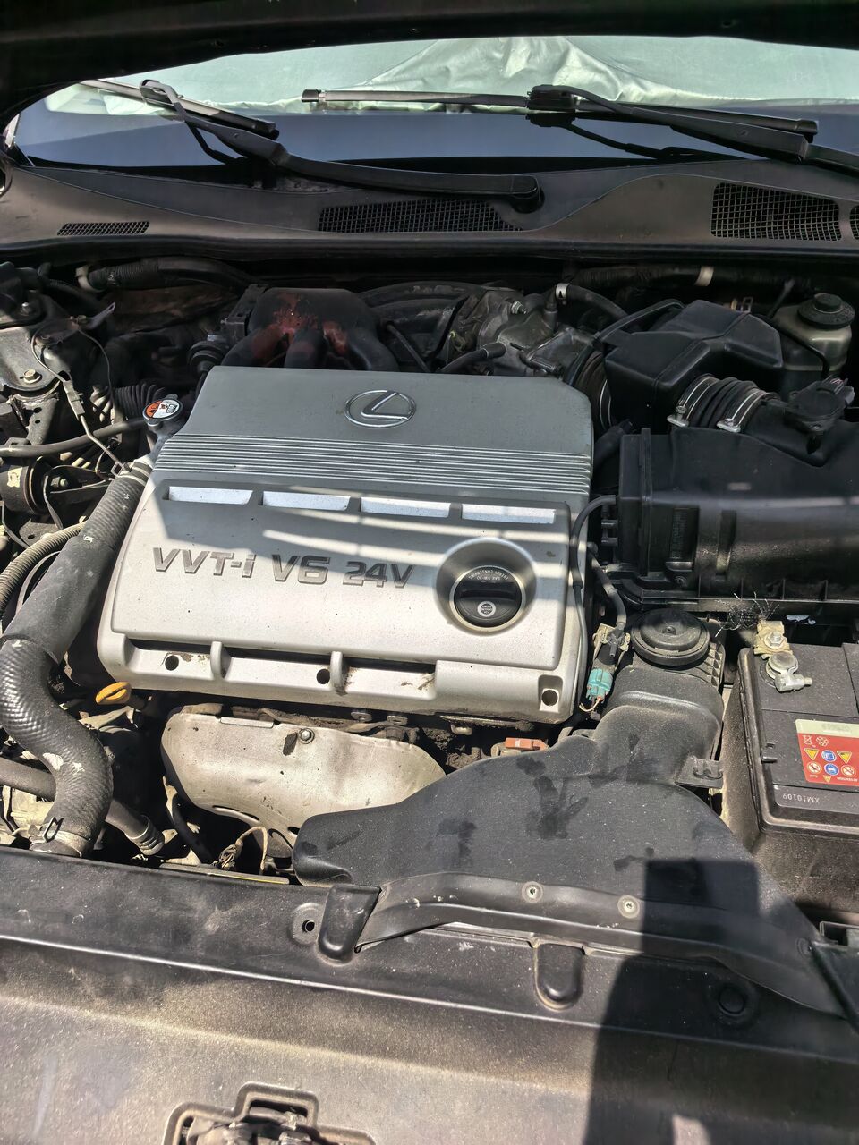 Riyadh, Vehicles, Cars & Trucks , SAR 20000,  Lexus ES 300h,  2004,  Automatic,  471404 KM,  SAR 20000, , , , , Lexus Es 300 Sale