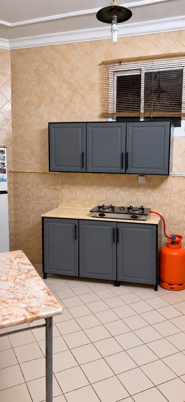 Al Malaz, Household Items, SAR 550,  🏠 KITCHEN CABINET WITH SINK & COUNTERTOP FOR SALE