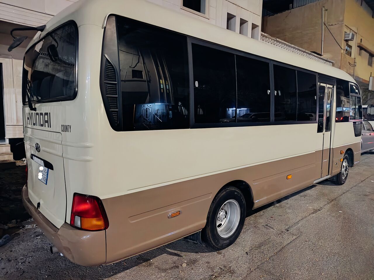 Dammam, Vehicles, Cars & Trucks , SAR 105000,  Hyundai County Coaster On Duty 10k,  2016,  Manual,  190000 KM,