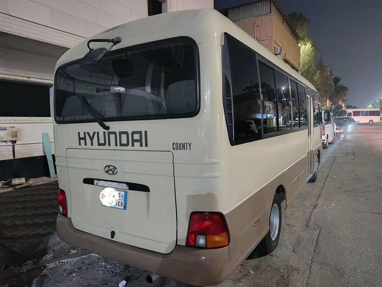 Dammam, Vehicles, Cars & Trucks , SAR 105000,  Hyundai County Coaster On Duty 10k,  2016,  Manual,  190000 KM,