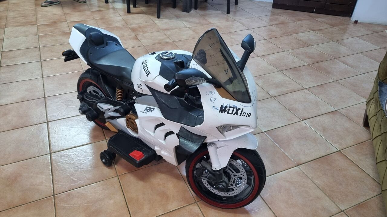 Riyadh, Toys & Games, SAR 500,  Electric Sports Bike With Lights, Music & Bluetooth