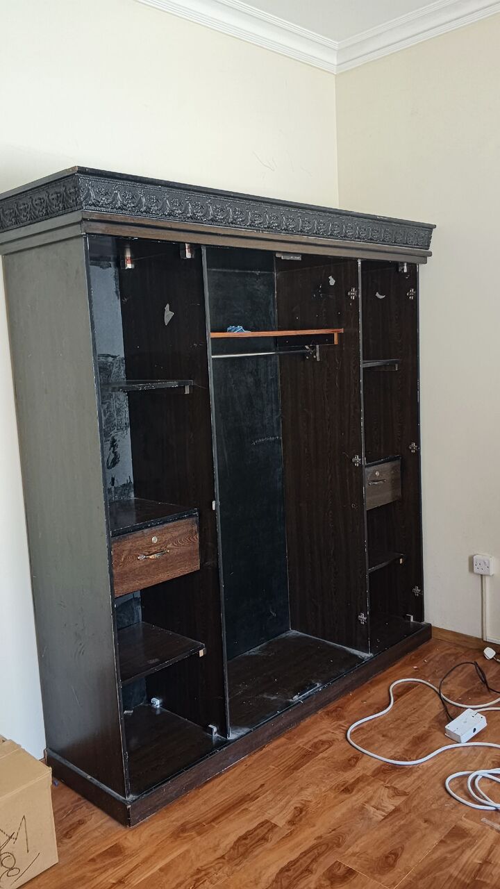 Hoora, Furniture, BHD 40,  Free Delivery 📢 4 - Door Cupboard, Second Hand 4 Door Cupboard