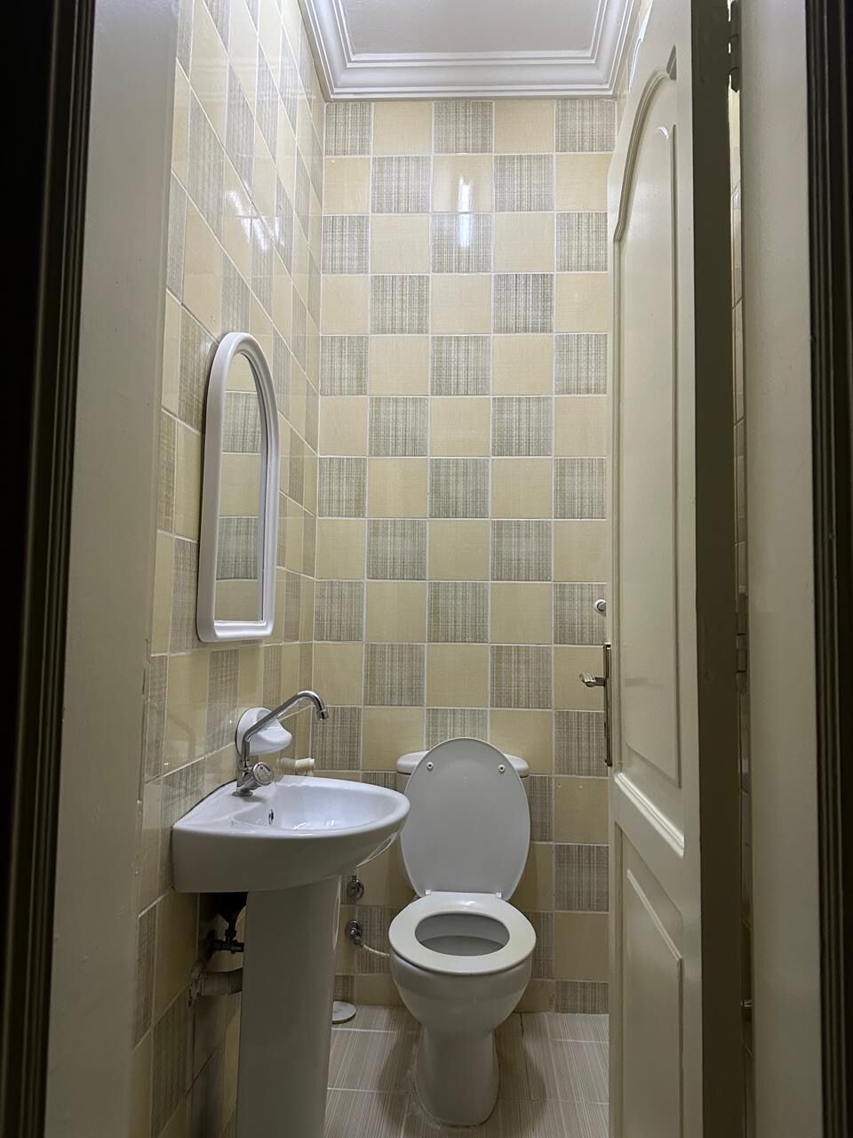 Al Bawadi, Apartments, Flats, Houses & Villas, SAR 1000/month,  1 BR,  Room On Rent