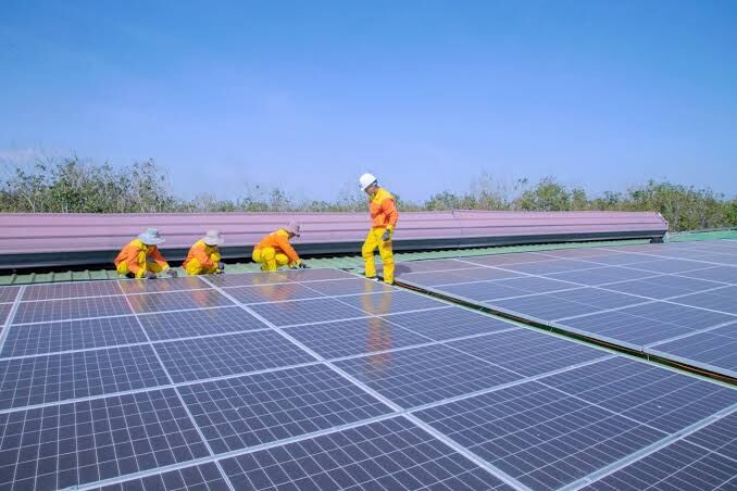 New Delhi, Electronics, INR 4000,  Solar EPC Companies In Delhi NCR - Solidus Techno Power
