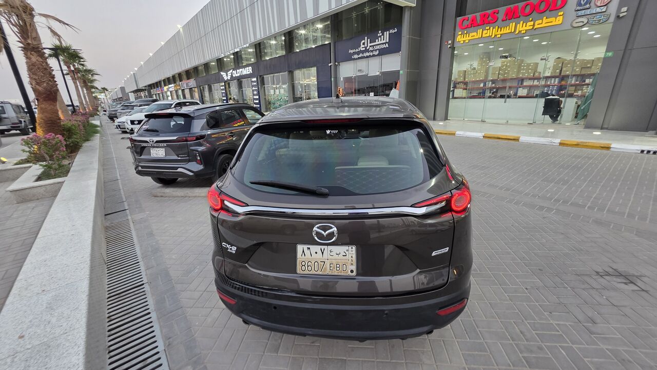 Riyadh, Vehicles, Cars & Trucks , SAR 65000,  Mazda CX-09,  2017,  Automatic,  137000 KM,  Mazda CX09