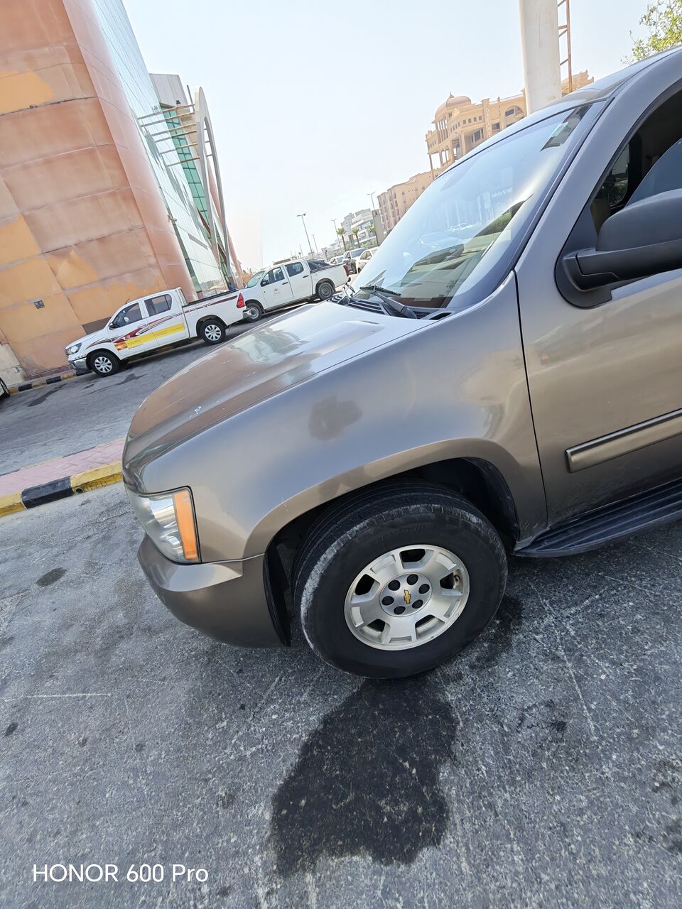 Dammam, Vehicles, Cars & Trucks , SAR 31000,  Chevrolet Tahoe,  2014,  Automatic,  350000 KM,