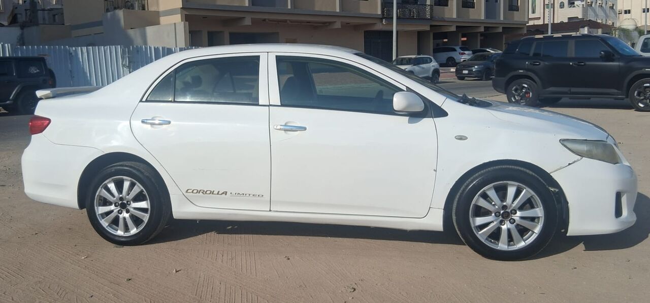 Jeddah, Vehicles, Cars & Trucks , SAR 19500,  Toyota Corolla,  2013,  Automatic,  470000 KM,    For Sale