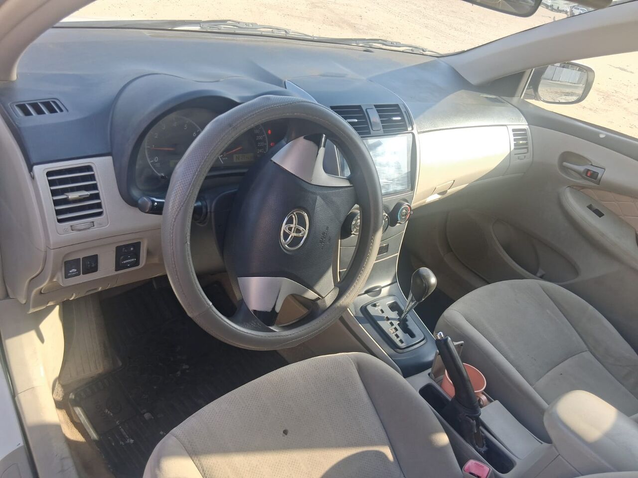 Jeddah, Vehicles, Cars & Trucks , SAR 19500,  Toyota Corolla,  2013,  Automatic,  470000 KM,    For Sale