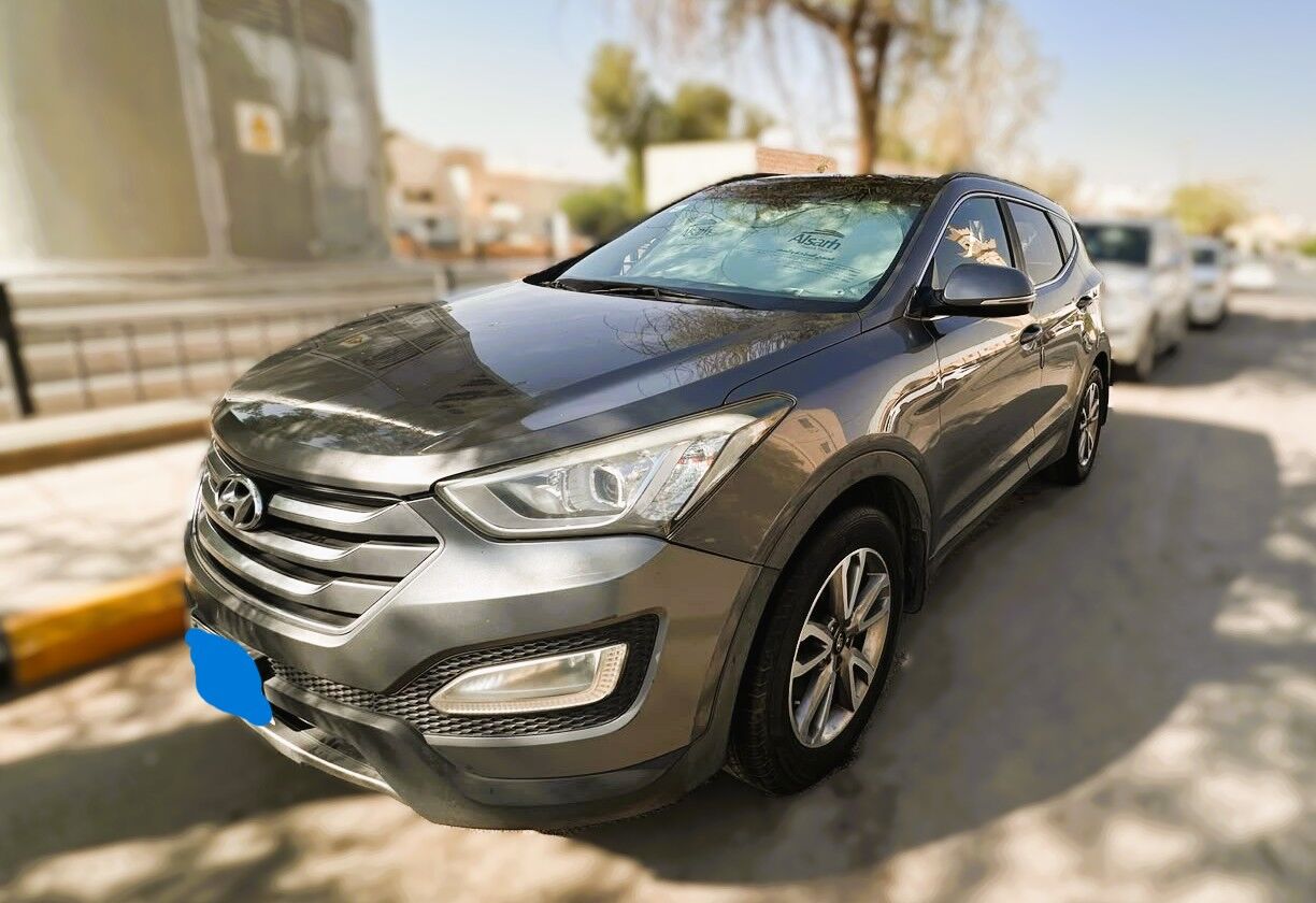 Riyadh, Vehicles, Cars & Trucks , SAR 40000,  Hyundai Santa Fe,  2015,  Automatic,  199500 KM,  SAR 40000, , , , , 2.4L 4 Cylinder 2WD