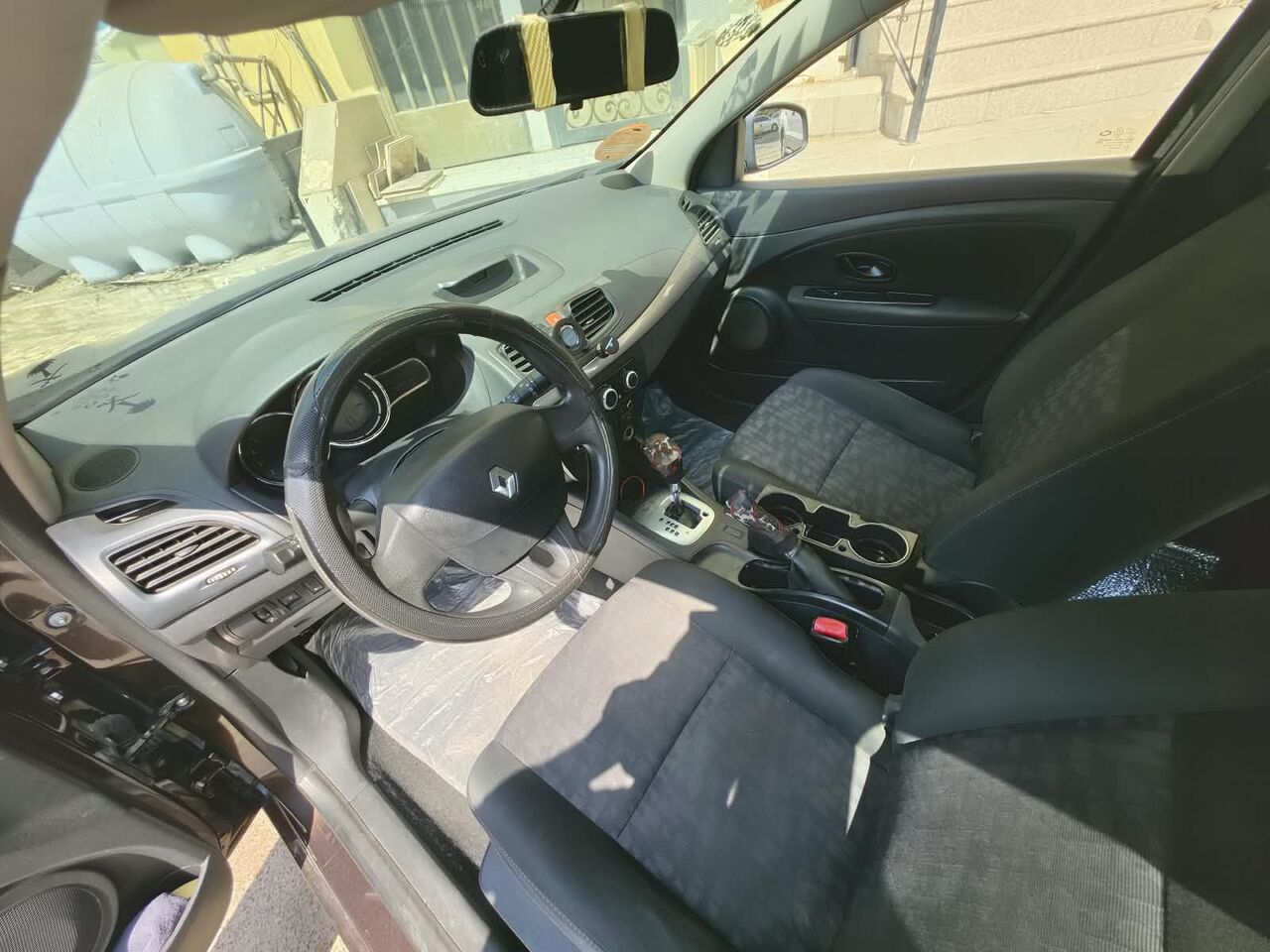 Al Thuqbah, Vehicles, Cars & Trucks , SAR 12000,  Renault Fluence,  2014,  Automatic,  141000 KM,    For Sale - Ready To Drive (Al Khobar)