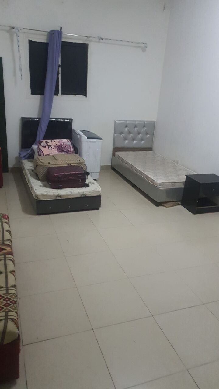 Riyadh, Apartments, Flats, Houses & Villas, SAR 1000/month,  Furnished,  1 BR,  Very Big Furnished Room In King Faisal Area