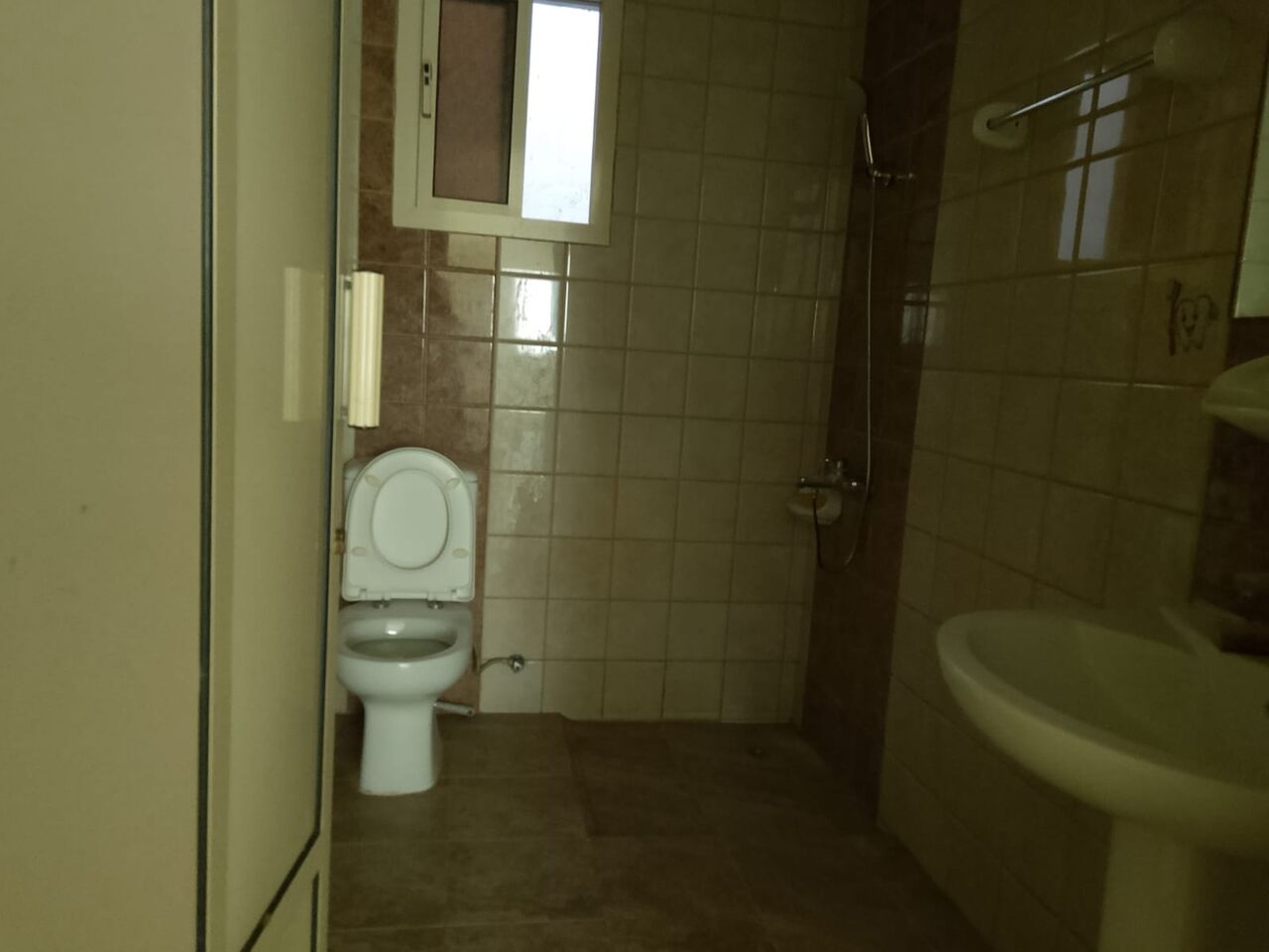 Tubli, Offices, BHD 180,  Commercial Flat Tubli. With Parking