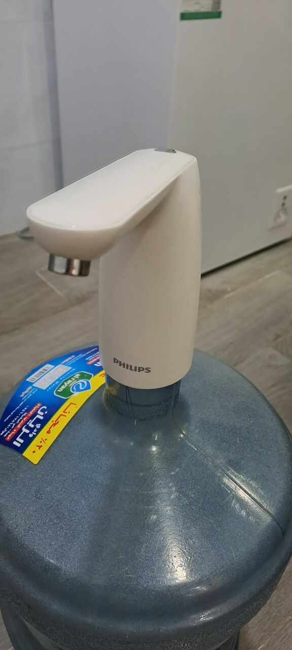 Jeddah, Appliances, SAR 30,  Philips Rechargeable Water Pump, AWP 1721 Available For Sale In Rehab.