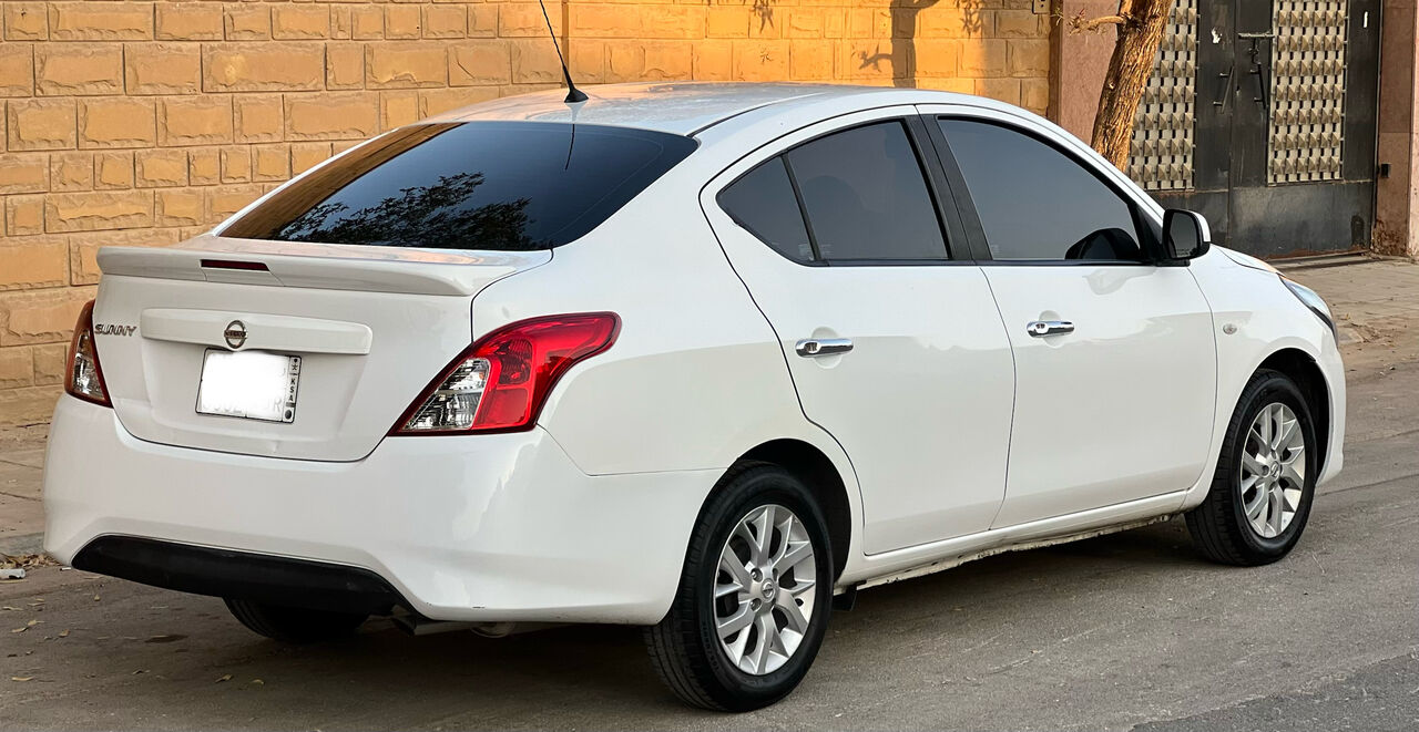 Riyadh, Vehicles, Cars & Trucks , SAR 33500,  Nissan Sunny,  2023,  Automatic,  63433 KM,   Full Option   1.5L All Original Condition