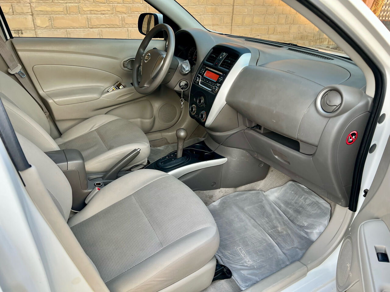 Riyadh, Vehicles, Cars & Trucks , SAR 33500,  Nissan Sunny,  2023,  Automatic,  63433 KM,   Full Option   1.5L All Original Condition