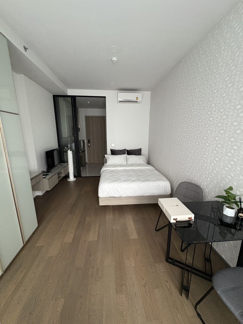 Bangkok, Real Estate For Sale, THB 4990000,  1 BR,  24 Sq. Meter,  ขายด่วนคอนโด โครงการ Park Origin Phayathai กรุงเทพม
