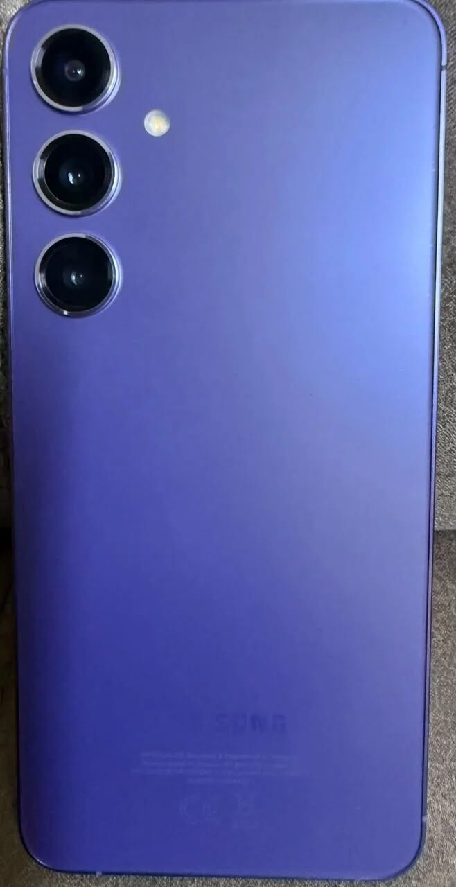 Olaya, Electronics, SAR 2000,  Samsung Galaxy S24 +
