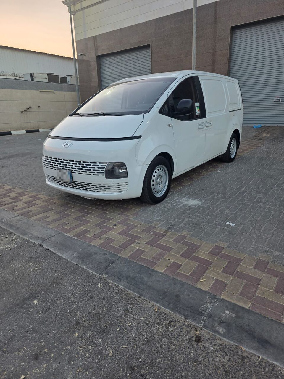 Dammam, Vehicles, Cars & Trucks , SAR 48000,  Hyundai Staria,  2022,  Manual,  194000 KM,  Van