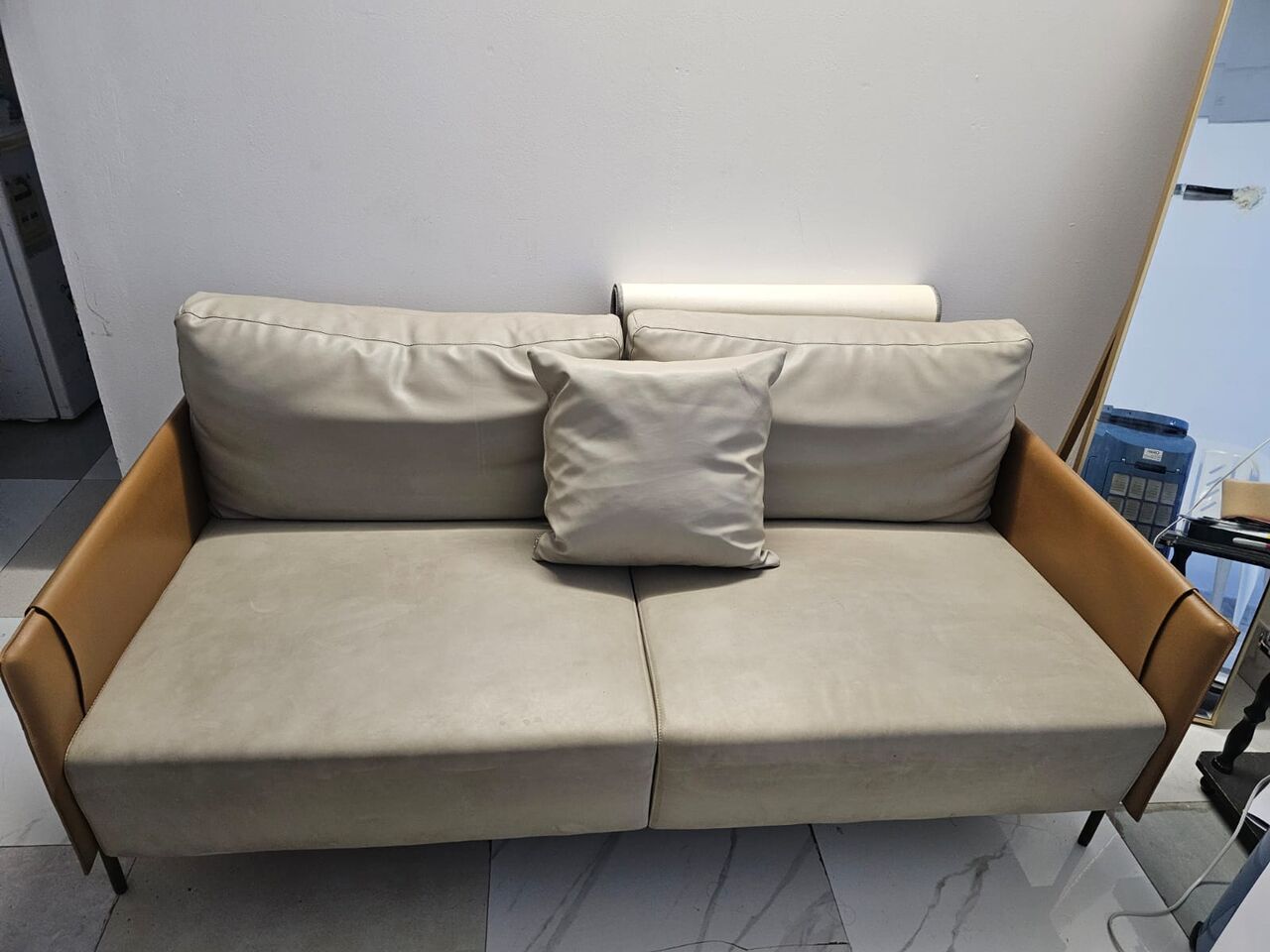 Riyadh, Household Items, SAR 1800,  SAR 1800, Portable AC, Washing Machine, Sofa And Mirror For Sale, Steel Cabinet, Small Fri