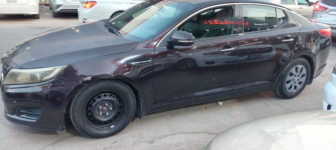 Riyadh, Vehicles, Cars & Trucks , SAR 12000,  2011,  2011,  Automatic,  548965 KM,  URGENT CAR FOR SALE Kia Optima