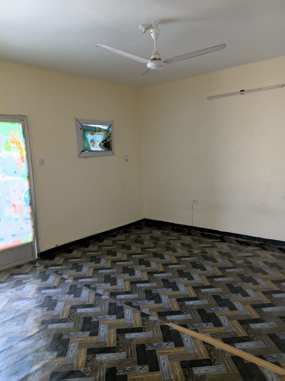 Manama, Villas, BHD 450,  5BR UNFURNISHED PRIVATE VILLA FOR RENT IN SALAHIYA