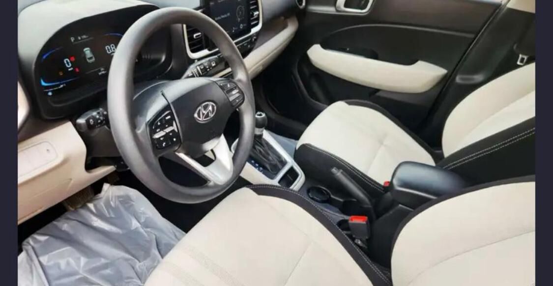 Riyadh, Vehicles, Cars & Trucks , SAR 52000,  HYUNDAI VENUE,  2024,  Automatic,  34000 KM,  NEAT AND CLEAN 100 % ORIGINAL E
