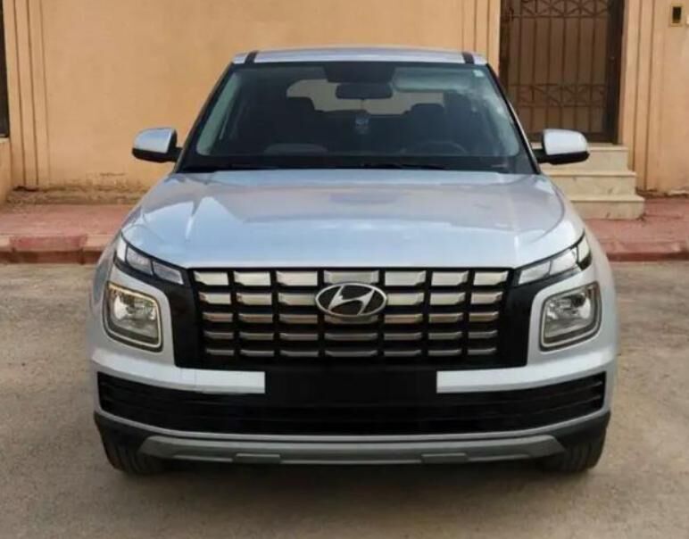 Riyadh, Vehicles, Cars & Trucks , SAR 52000,  HYUNDAI VENUE,  2024,  Automatic,  34000 KM,  NEAT AND CLEAN 100 % ORIGINAL F