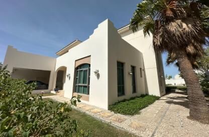 Riffa Views, Villas, BHD 1200,  Furnished,  LUXURY 4BR LAGOON VILLA FOR RENT IN RIFFA VIEWS