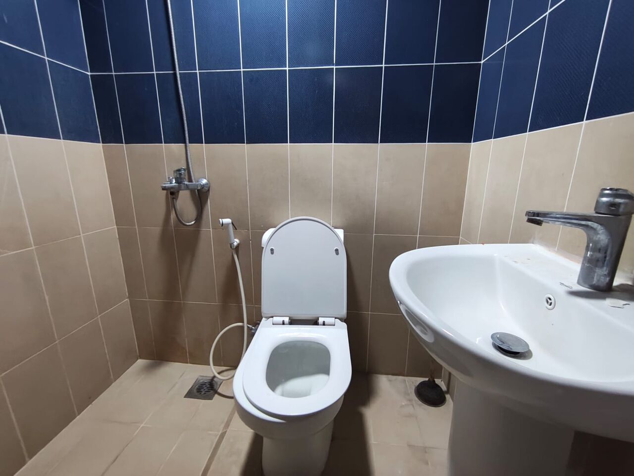 Manama, Apartments, Flats, Houses & Villas, BHD 130/year,  1 BR,  Isatown:- Studio Flat On Rent With Unlimited Ewa & Ac..