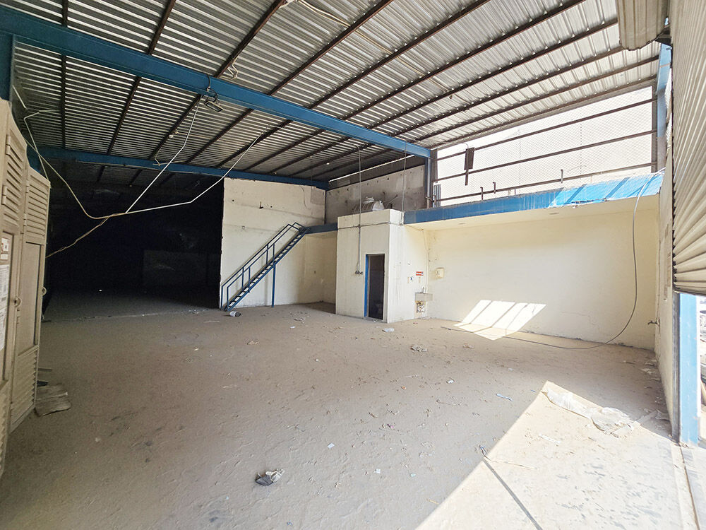 Salmabad, Warehouses, BHD 1100,  550 Sq. Meter,  Warehouse Workshop For Rent In Salmabad