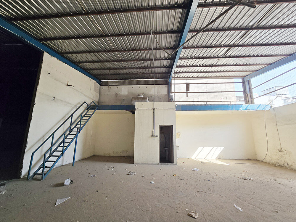 Salmabad, Warehouses, BHD 1100,  550 Sq. Meter,  Warehouse Workshop For Rent In Salmabad