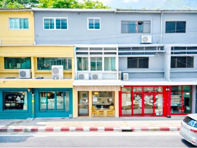 Bangkok, Villas, THB 84999,  20 Sq. Feet,  ดองกิ มอลล์ ทองหล่อ 550 ม.ให้เช่าอาคารพ