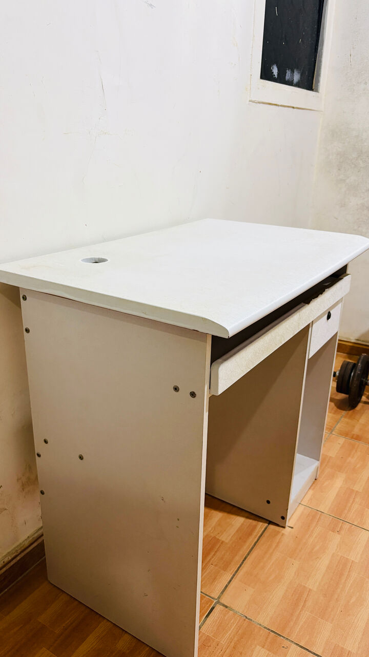 Al Rawdah, Furniture, SAR 70,  Computer And Study Table