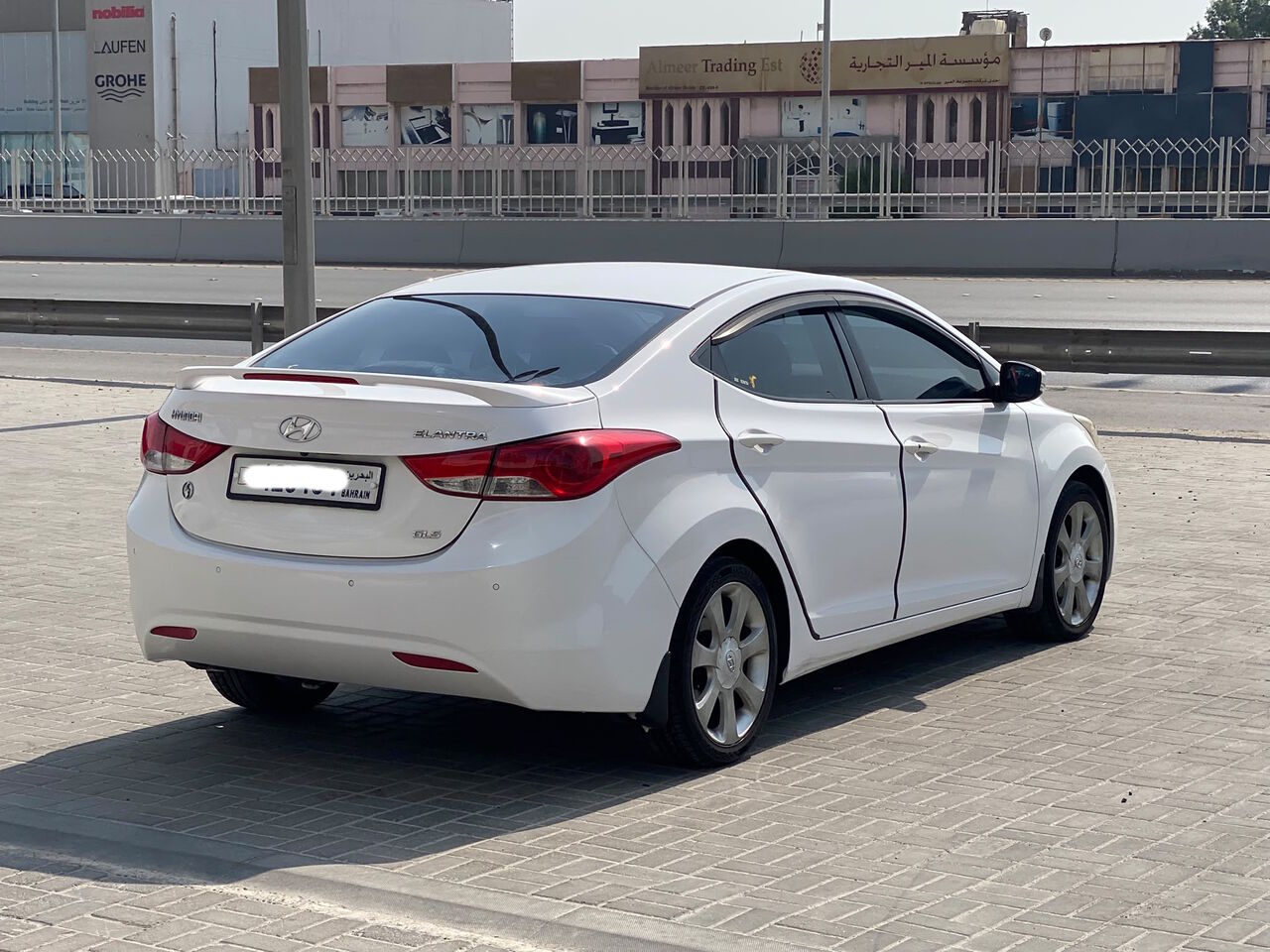 Manama, Vehicles, Cars & Trucks , BHD 1950,  Hyundai Elantra,  2014,  Automatic,  353100 KM,    (White)