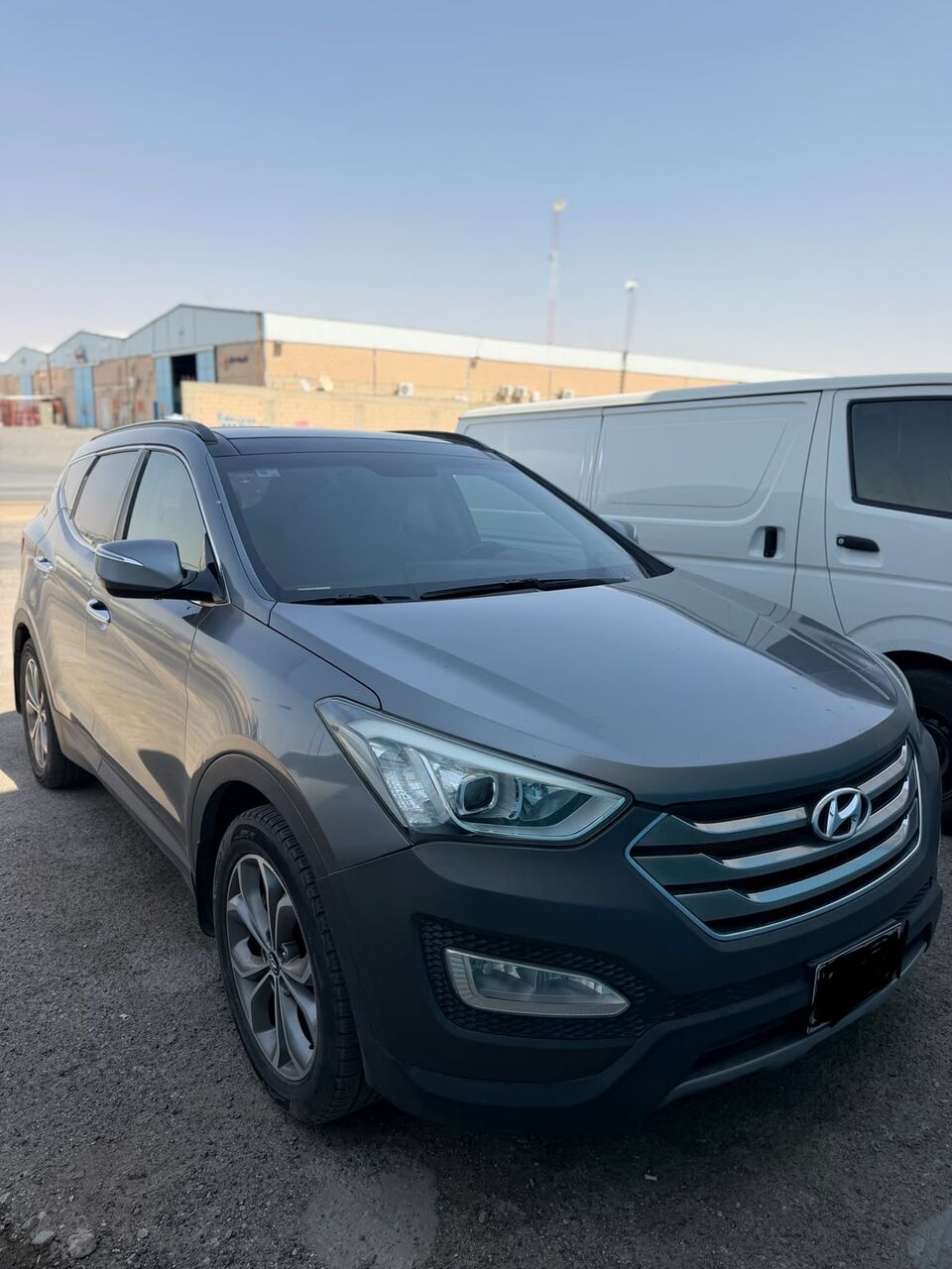 Riyadh Vehicles, Cars & Trucks , SAR 36000,  HYUNDAI GRAND SANTA FE 3.3 V6 FULL OPTION,  2013,  Automatic,  260 KM,   For Sale, 1