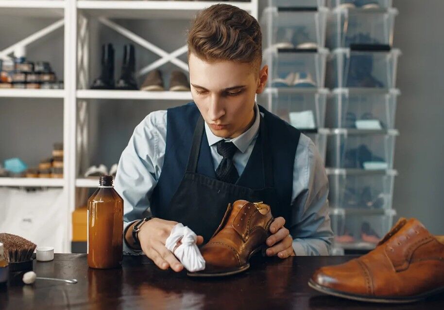 Doha, Cleaning, Professional Shoe Cleaning Service In Qatar