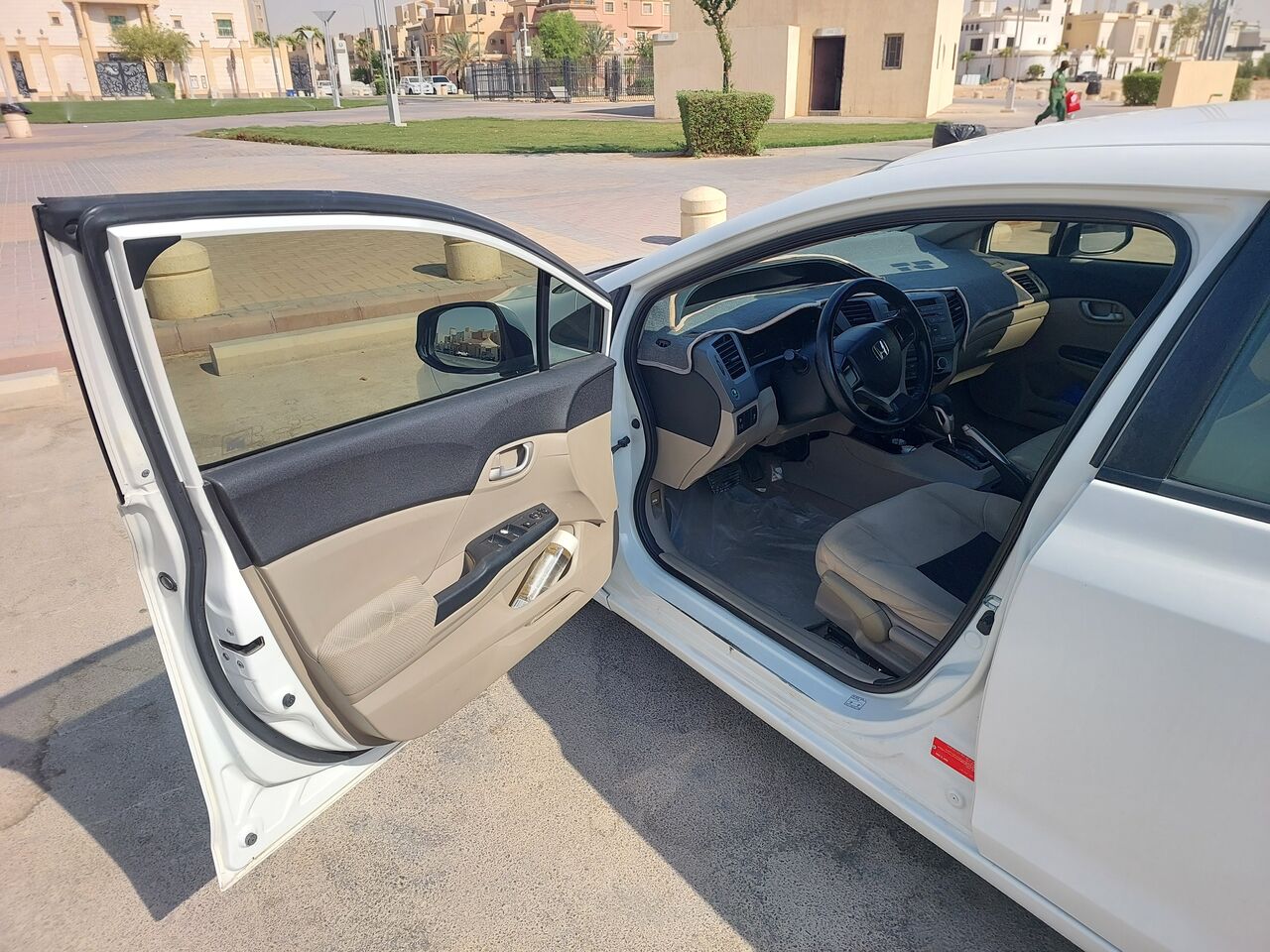 Riyadh, Vehicles, Cars & Trucks , SAR 32000,  Honda Civic EX,  2012,  Automatic,  204309 KM,
