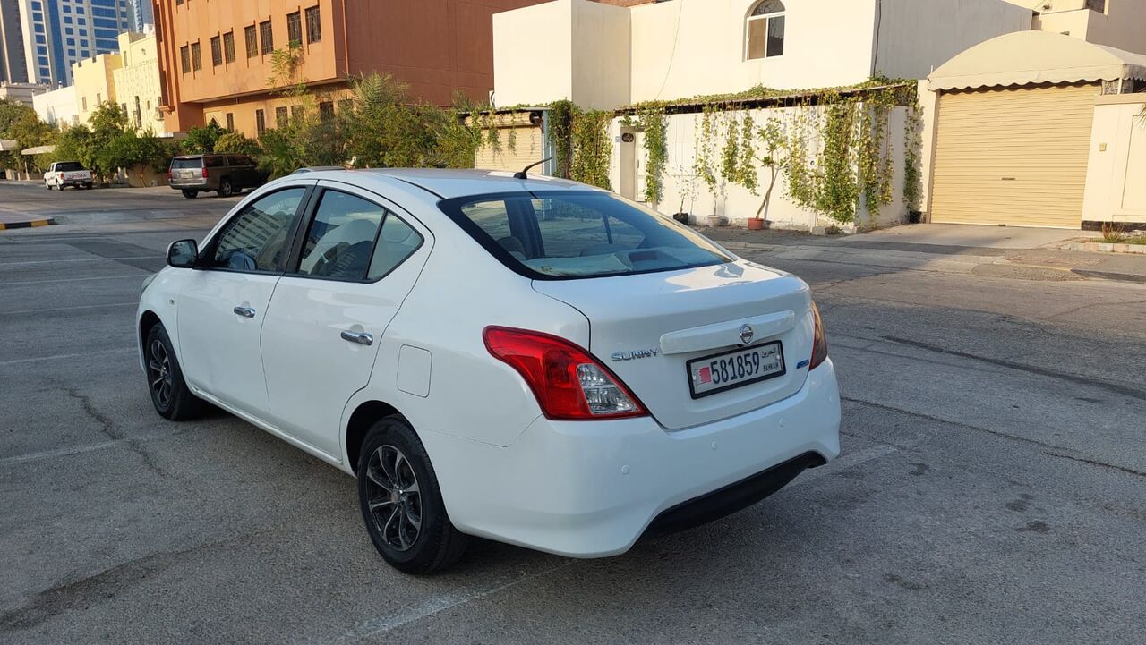 Manama, Vehicles, Cars & Trucks , BHD 1650,  Nissan Sunny 1.5 L Automattic Very Good Condation,  2016,  Automatic,  300000 KM,