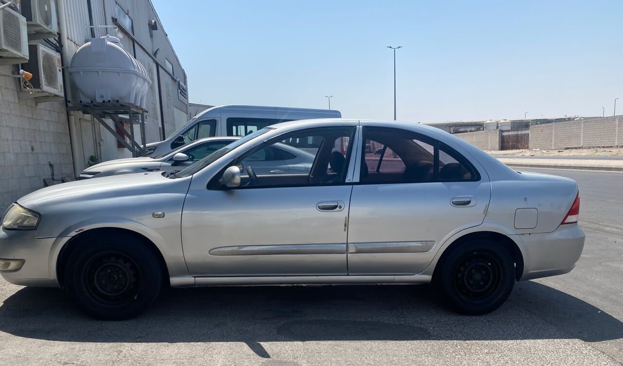 Dammam, Vehicles, Cars & Trucks , SAR 10000,  Nissan Sunny,  2011,  Automatic,  328880 KM,