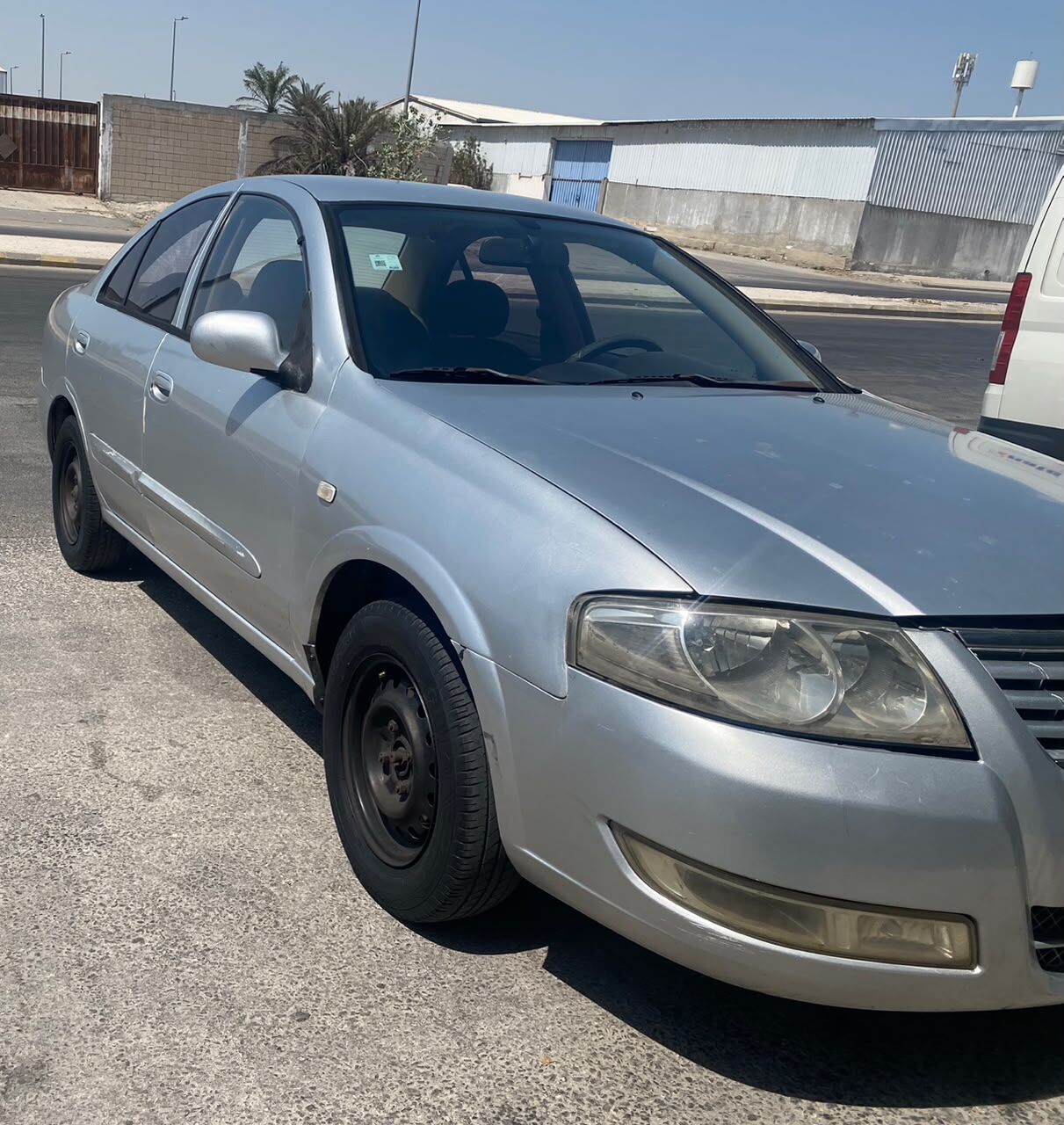 Dammam, Vehicles, Cars & Trucks , SAR 10000,  Nissan Sunny,  2011,  Automatic,  328880 KM,