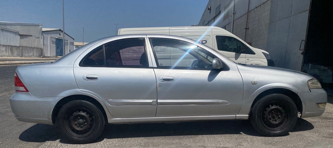 Dammam, Vehicles, Cars & Trucks , SAR 10000,  Nissan Sunny,  2011,  Automatic,  328880 KM,