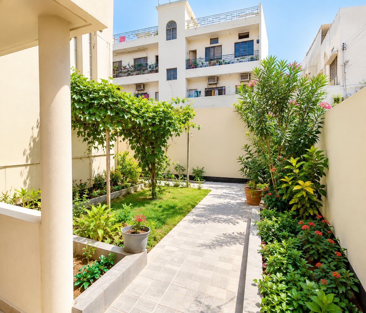 Umm Al Hassam, Villas, BHD 600,  Furnished,  300 Sq. Meter,  Spacious 4 BHK Garden Villa For Rent In Umm Al Hassam-BD.600/-