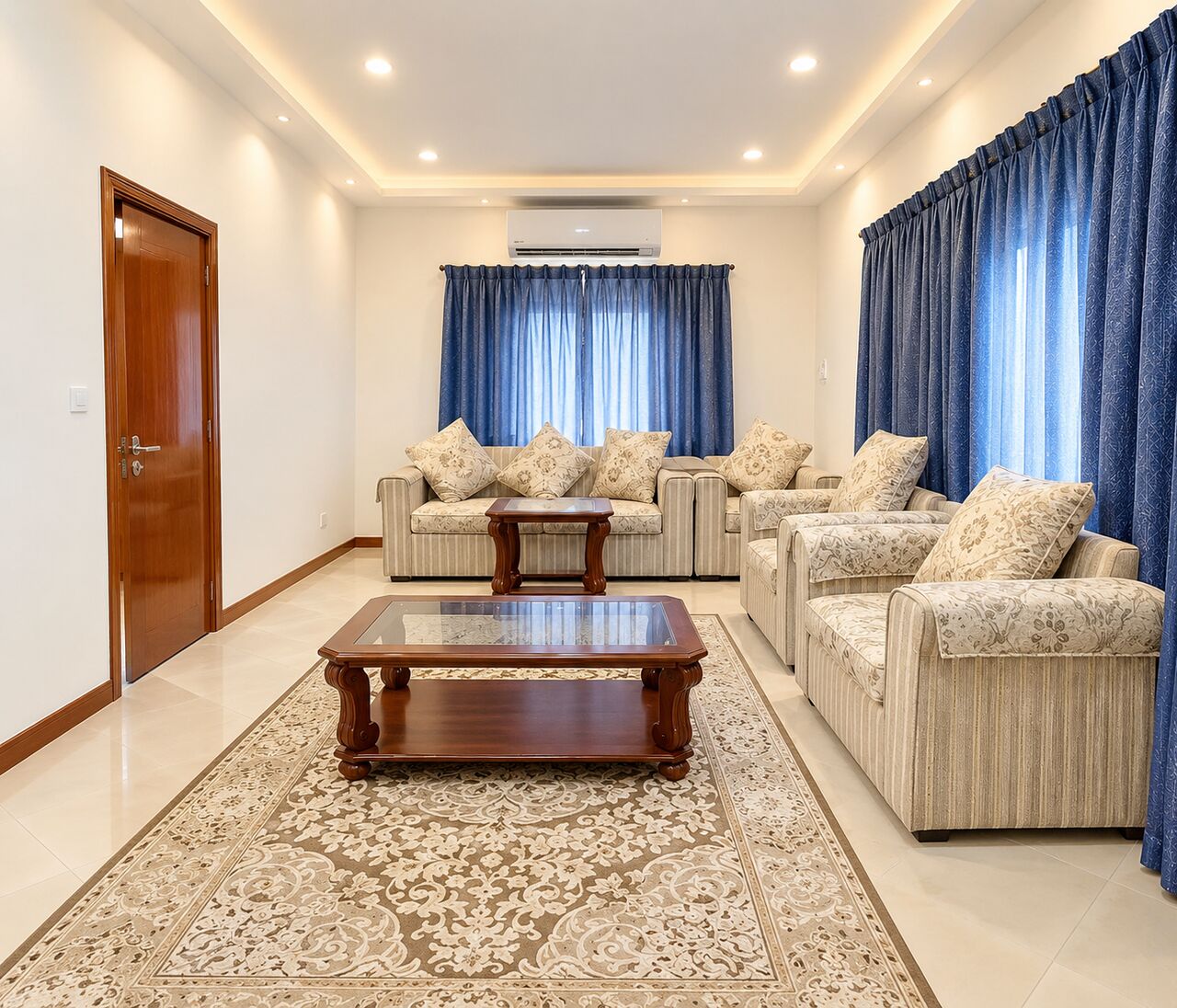 Umm Al Hassam, Villas, BHD 600,  Furnished,  300 Sq. Meter,  Spacious 4 BHK Garden Villa For Rent In Umm Al Hassam-BD.600/-