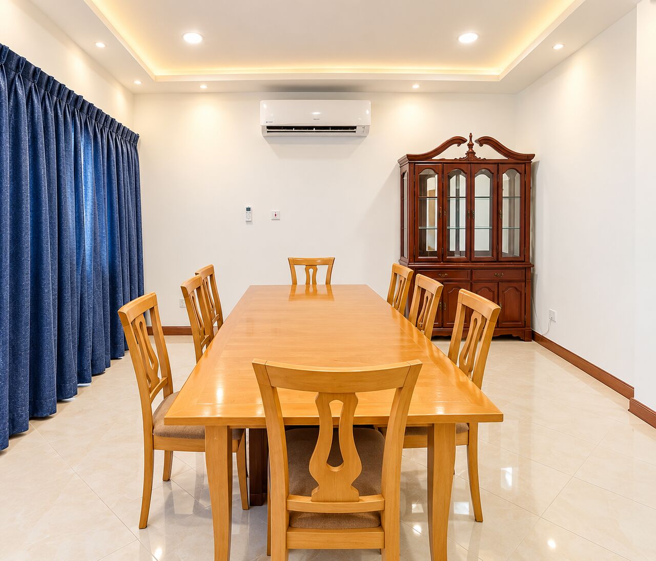 Umm Al Hassam, Villas, BHD 600,  Furnished,  300 Sq. Meter,  Spacious 4 BHK Garden Villa For Rent In Umm Al Hassam-BD.600/-