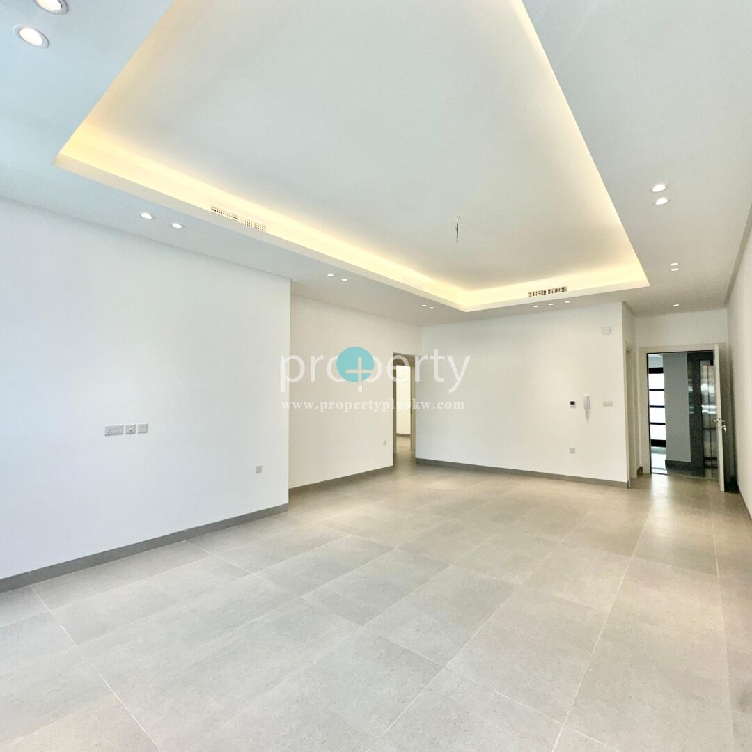 Salmiya, Apartments, Flats, Houses & Villas, KWD 700/month,  3 BR,  Three Bedroom Apartment For Rumaithya ,Close To Salmiya Garden